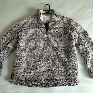 NWT Thread and Supply Wubby Fleece Pullover